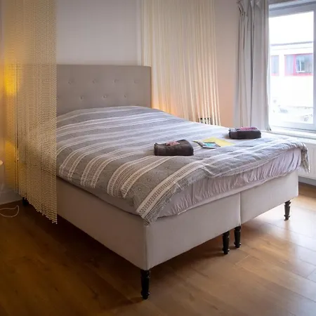Quartier Leonard Bed & Breakfast 2*