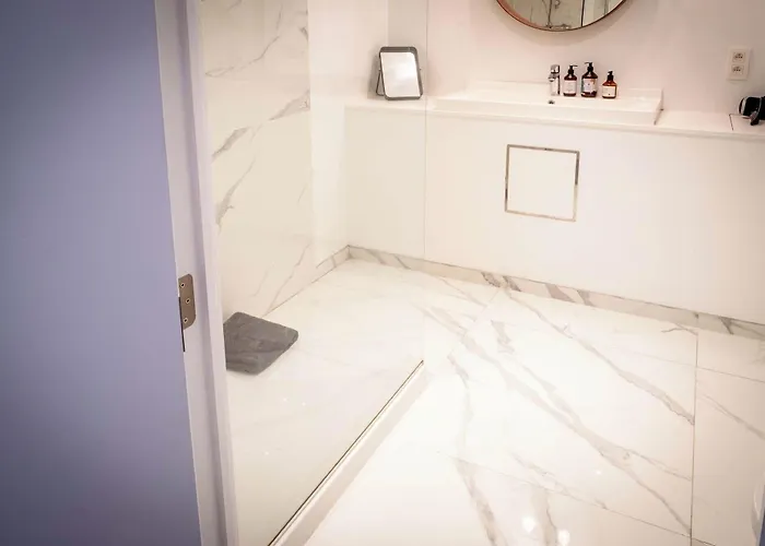 Bed and breakfast Quartier Leonard 3*