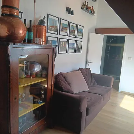 Quartier Leonard Bed and Breakfast Γάνδη