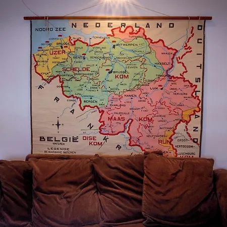 Bed and Breakfast Quartier Leonard 3*